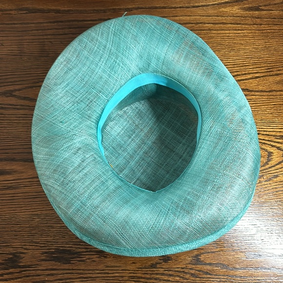 Teal event hat with feather detail - Picture 6 of 8